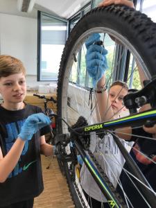 Fahrrad-Reparatur-Workshop (4)